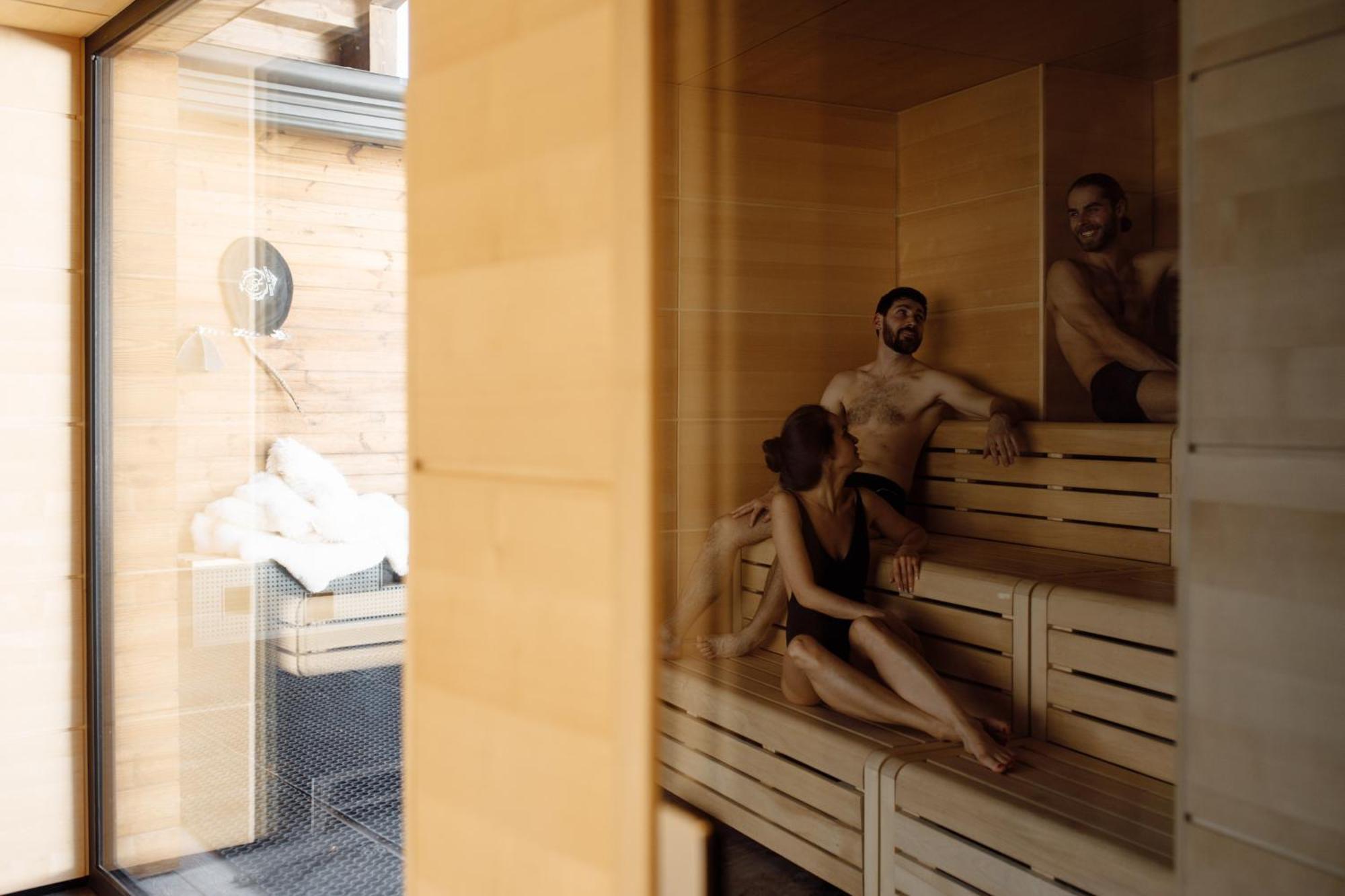 Edem Resort Medical & Spa Strelki  エクステリア 写真