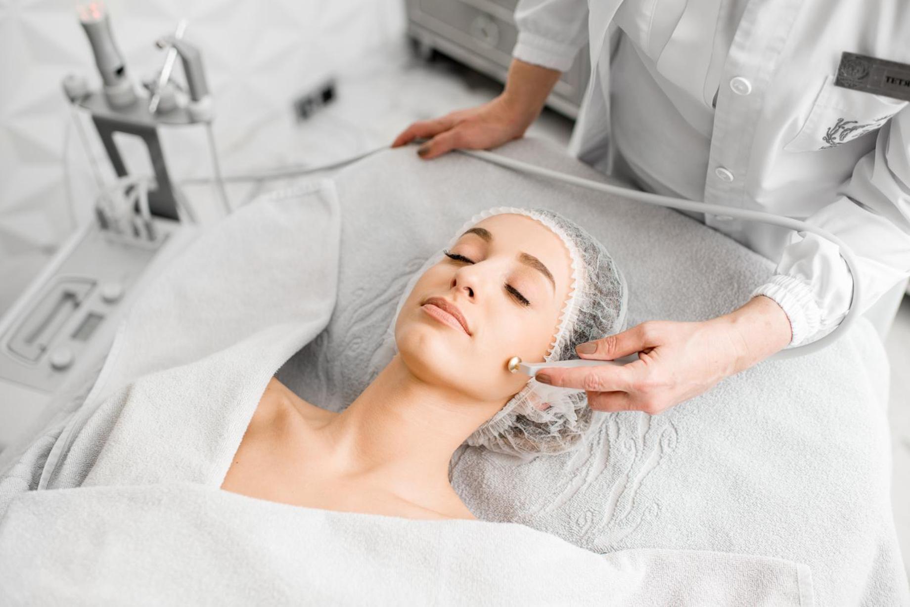 Edem Resort Medical & Spa Strelki  エクステリア 写真