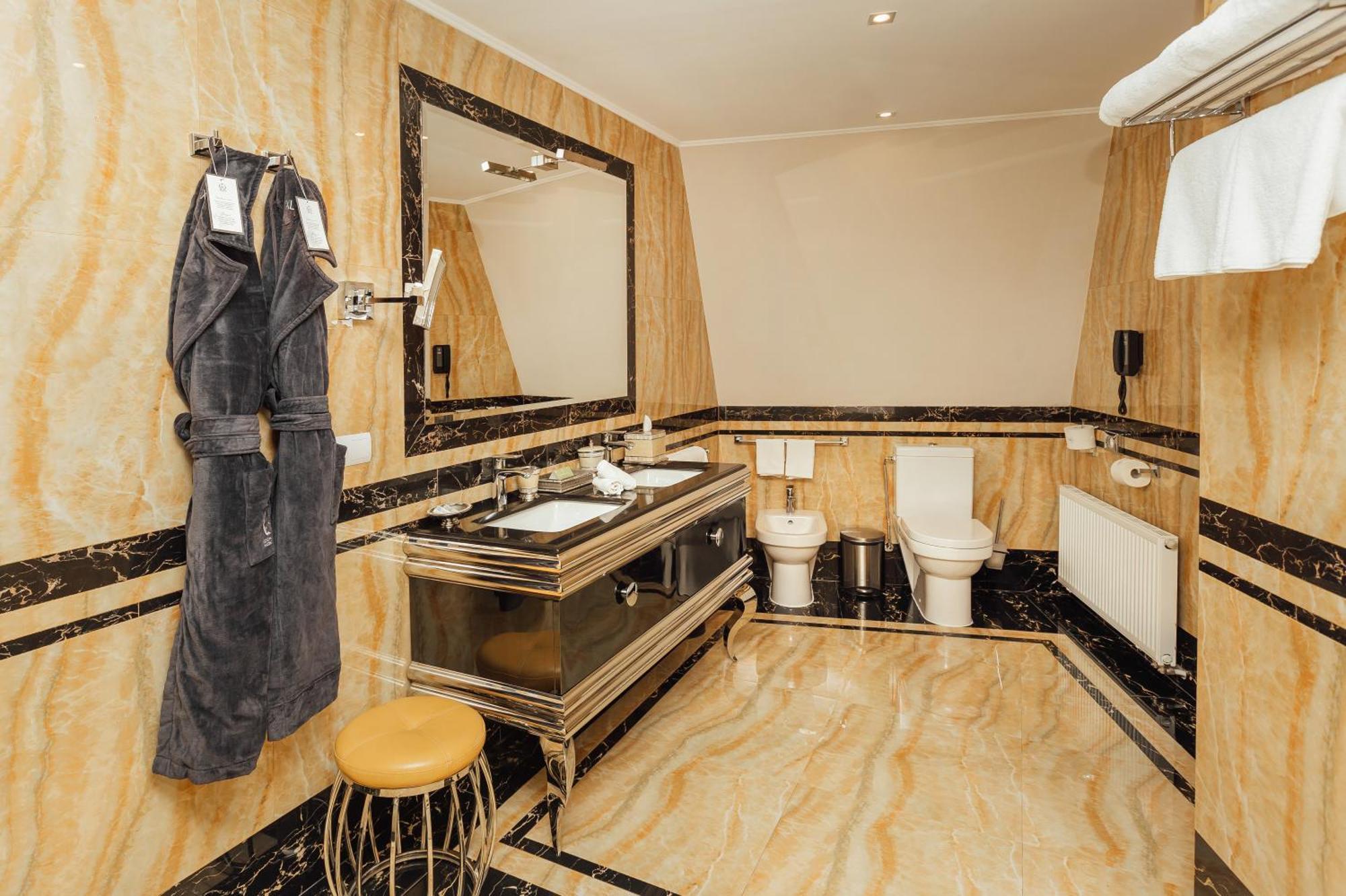 Edem Resort Medical & Spa Strelki  エクステリア 写真